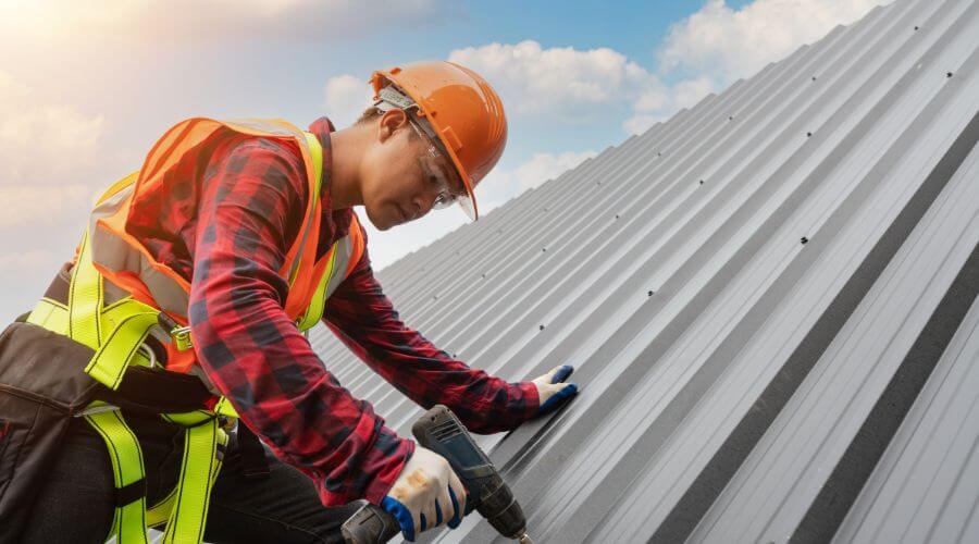 Professional gutter cleaning in Mount Angel, OR